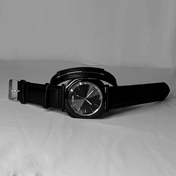 Decent Strap Watch with Bracelet